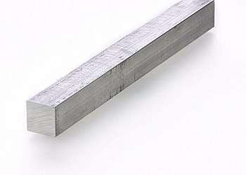 Perfil de aluminio quadrado